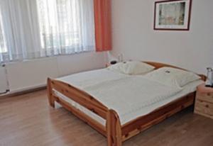 Hotel Lindenhof إسن المظهر الخارجي الصورة