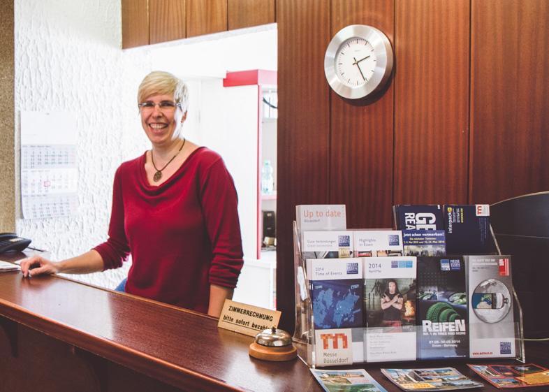 Hotel Lindenhof إسن المظهر الخارجي الصورة